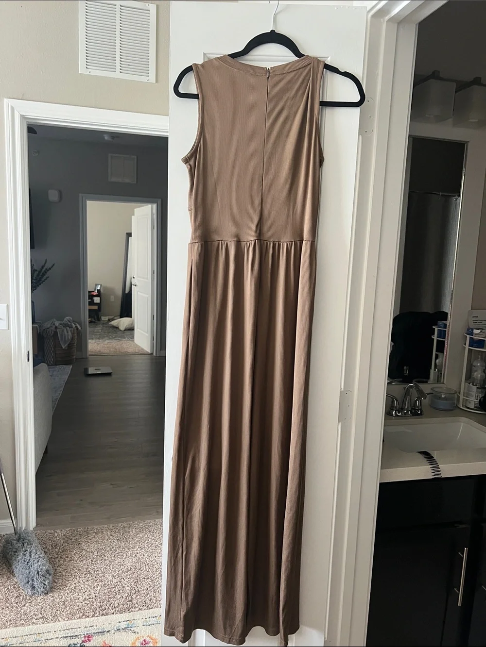 Sleeveless Taupe Jumpsuit